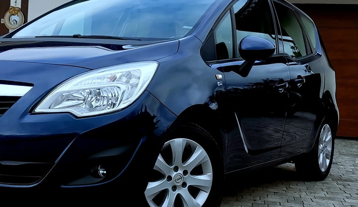 Opel Meriva cena 23900 przebieg: 172000, rok produkcji 2012 z Gliwice małe 667